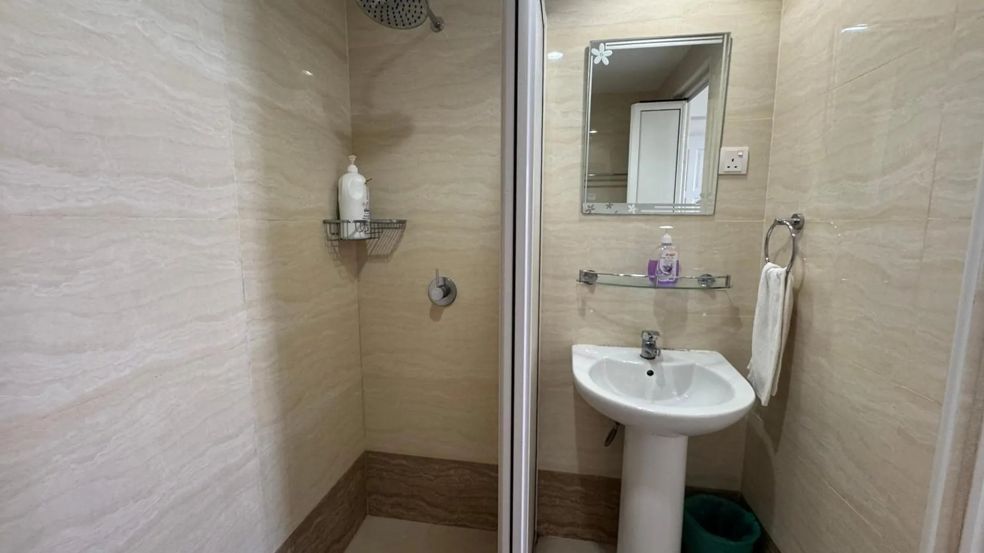 Seaview Resort Batu Ferringhi Apartment
